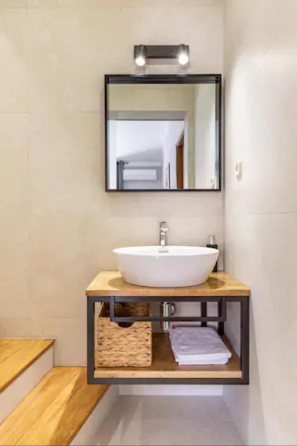 Apartments "Villa Antisin" With Heated Pool Zadar Ngoại thất bức ảnh