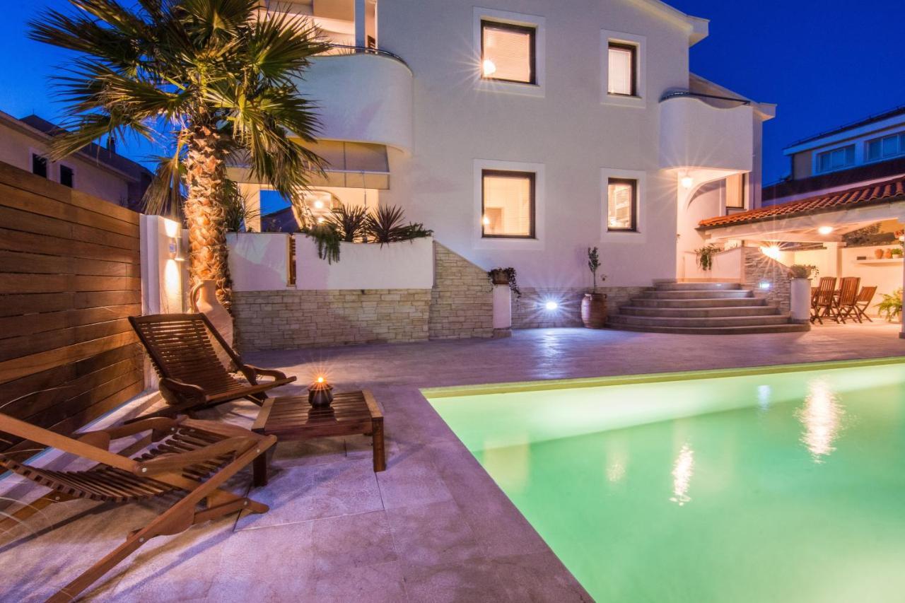 Apartments "Villa Antisin" With Heated Pool Zadar Ngoại thất bức ảnh