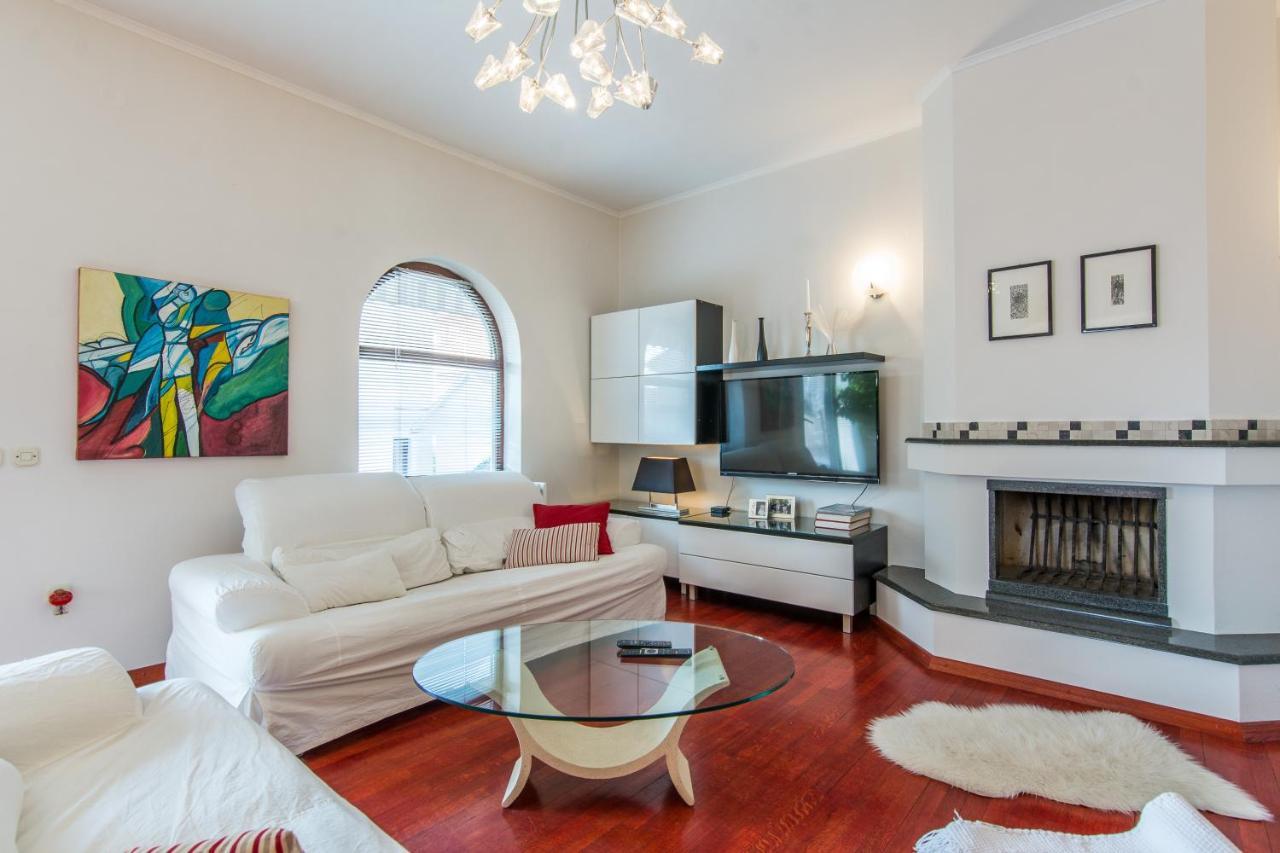 Apartments "Villa Antisin" With Heated Pool Zadar Ngoại thất bức ảnh